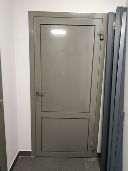 Алюминиевая дверь 1000x2000 мм. GFTD12207